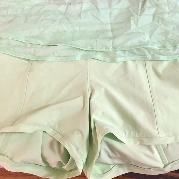 Athleta large fits mint green athletic shorts with pockets never worn - Picture 10 of 11